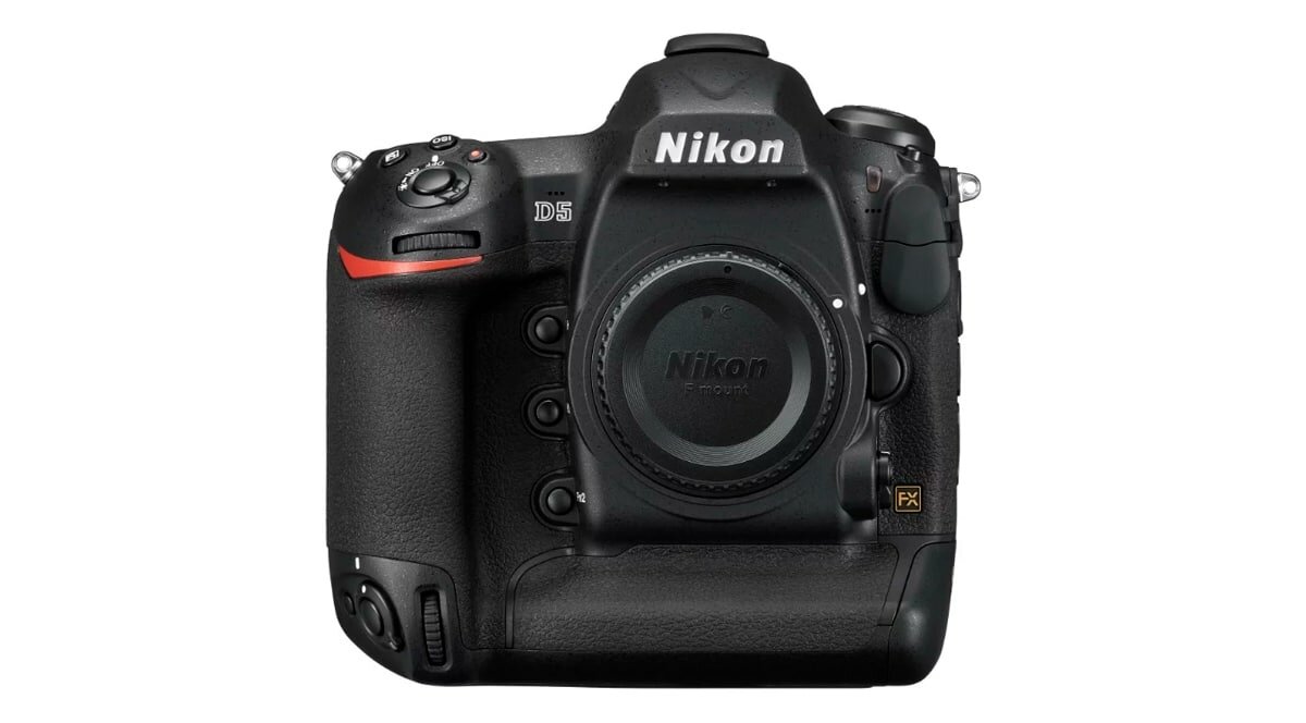 Зеркальный фотоаппарат Nikon D5 Body