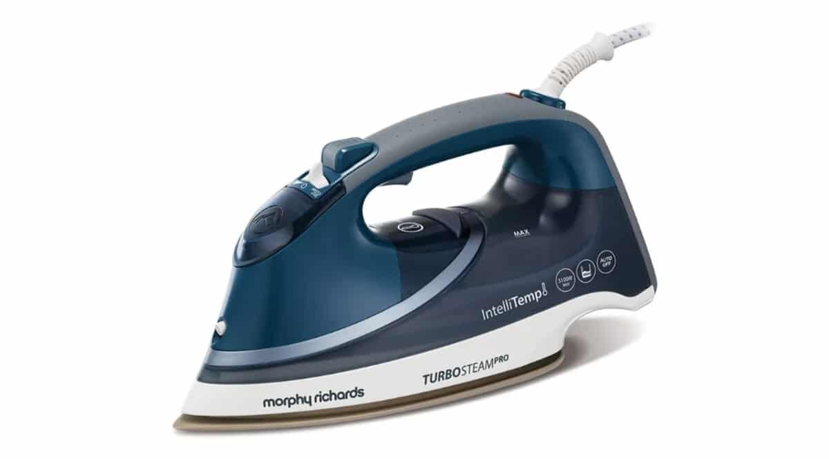 Утюг Morphy Richards 303131